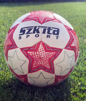 szkita-talent-piros-02